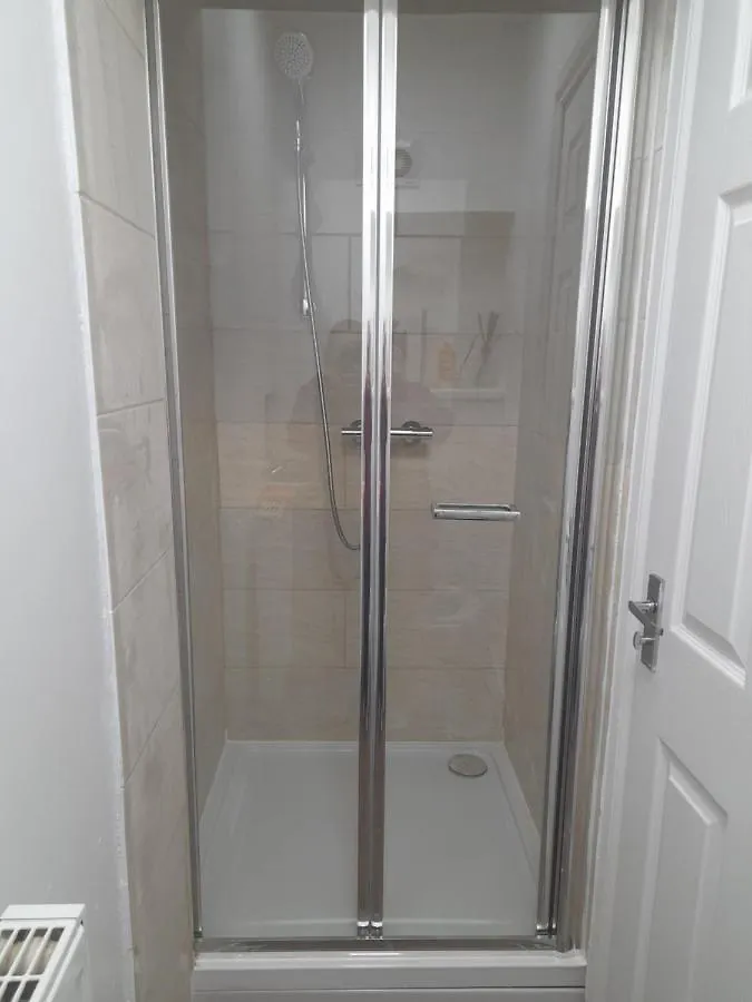 1 Bed Studio Apartment Luton